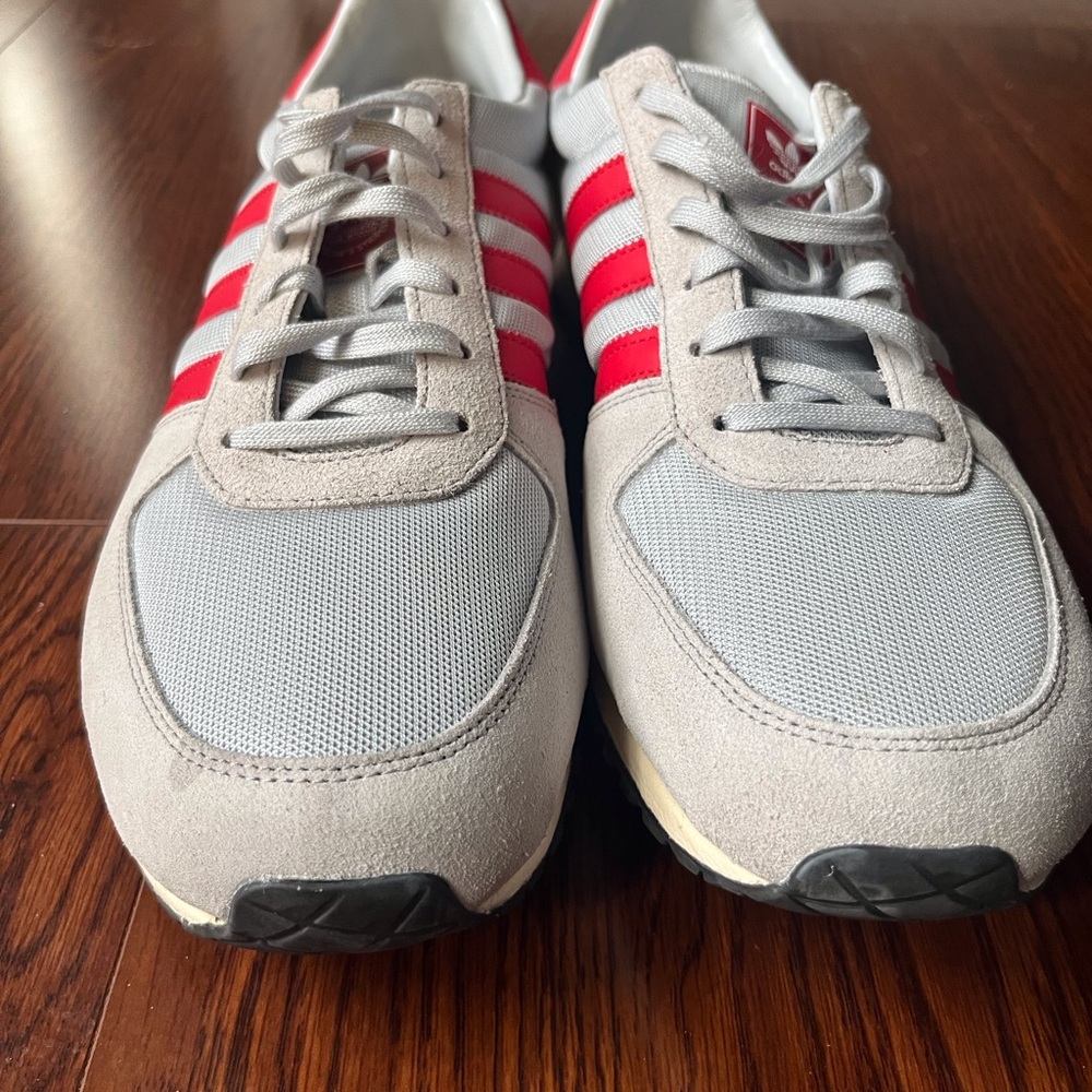 Adidas Men's Gray and Red Sneakers